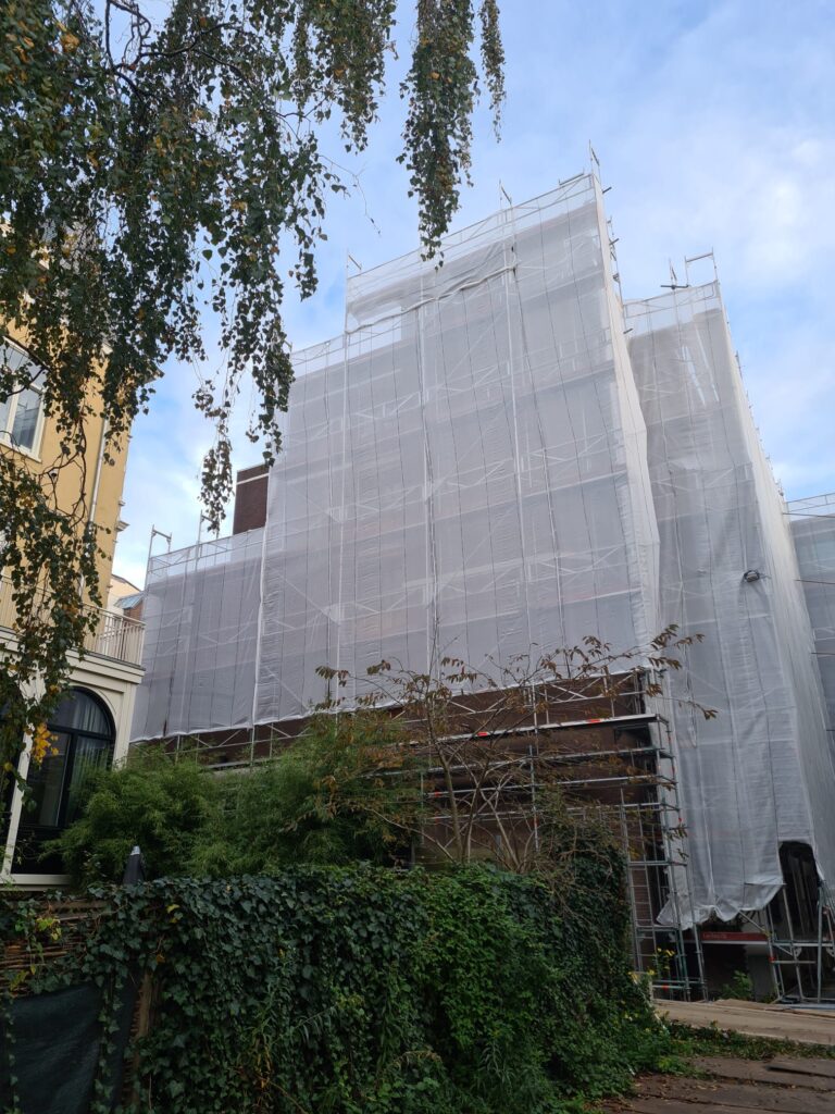 1540bccb-4fce-4d16-9cbf-5076ab05f810